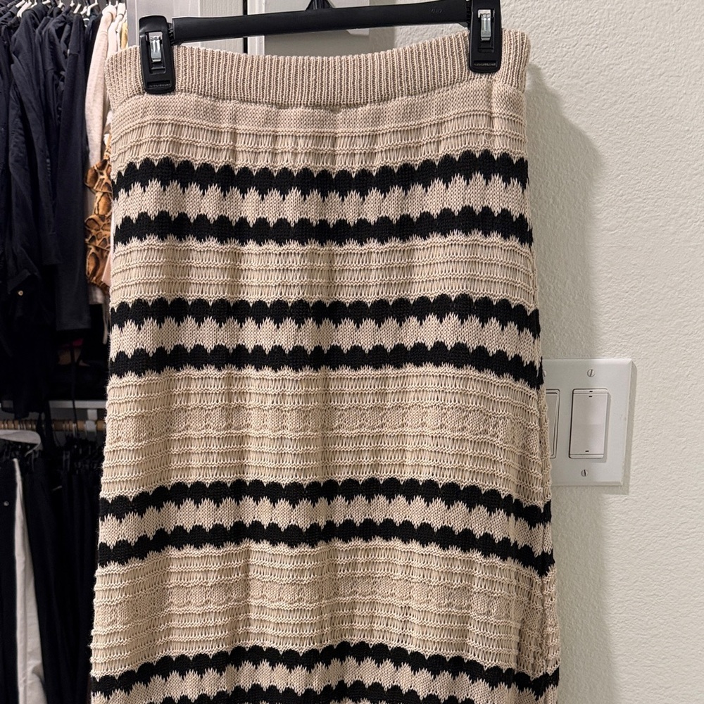 Crochet maxi skirt